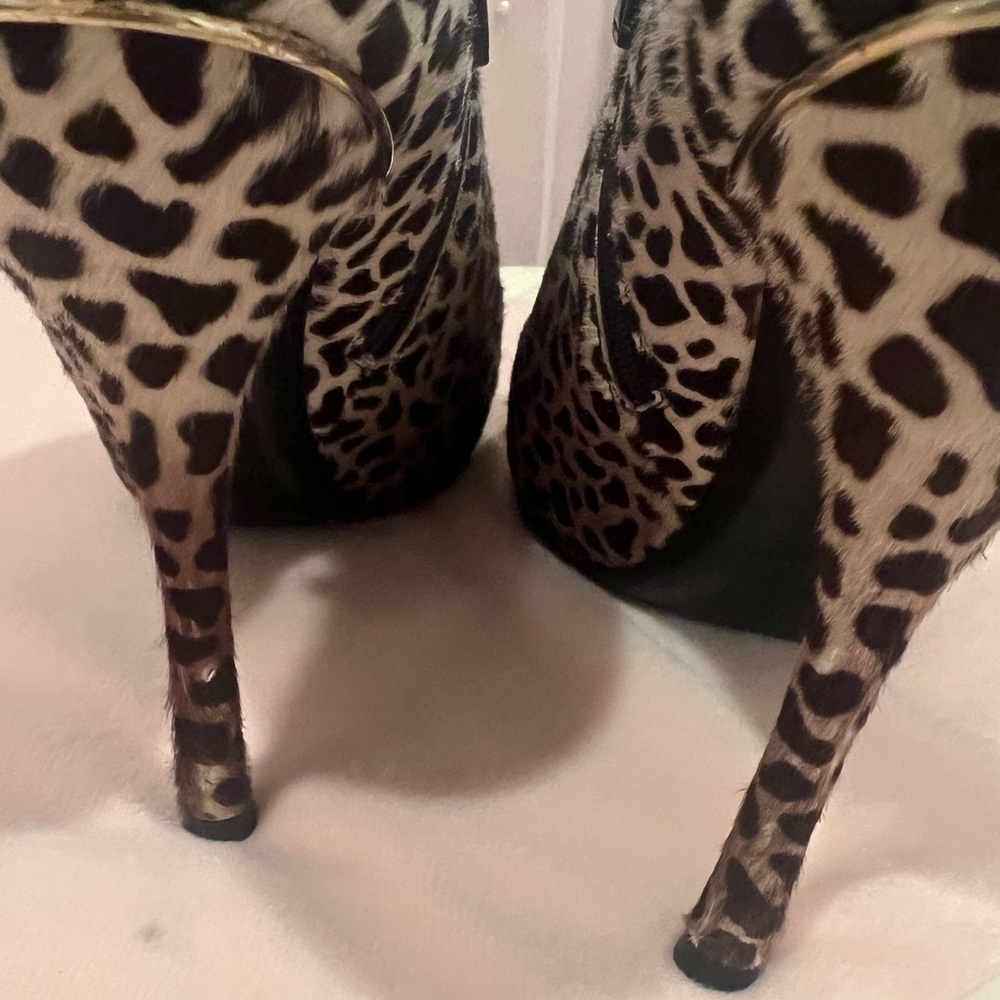 Gucci Pony-hair Booties - Picture 5 of 10